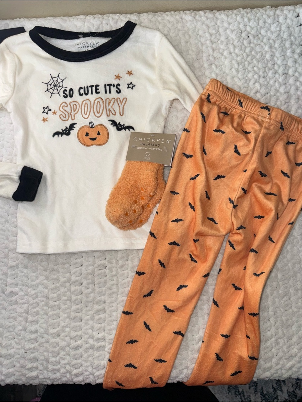 chick pea Orange & White 'So Cute It's Spooky' Halloween Pajama Set with Socks